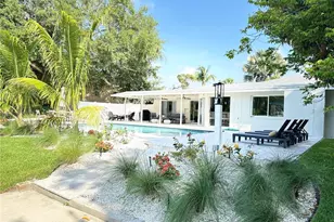 1723 Stanford Ln, Sarasota, FL 34231 - Photo 45