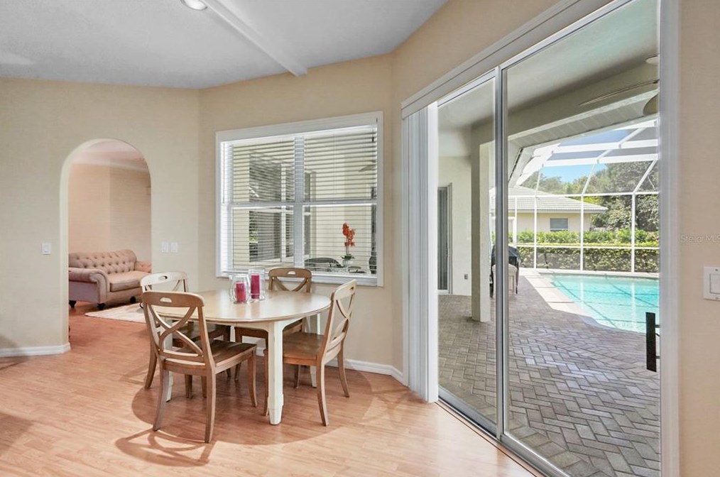 4416 Golden Lk Dr, Sarasota FL  34233-1978 exterior