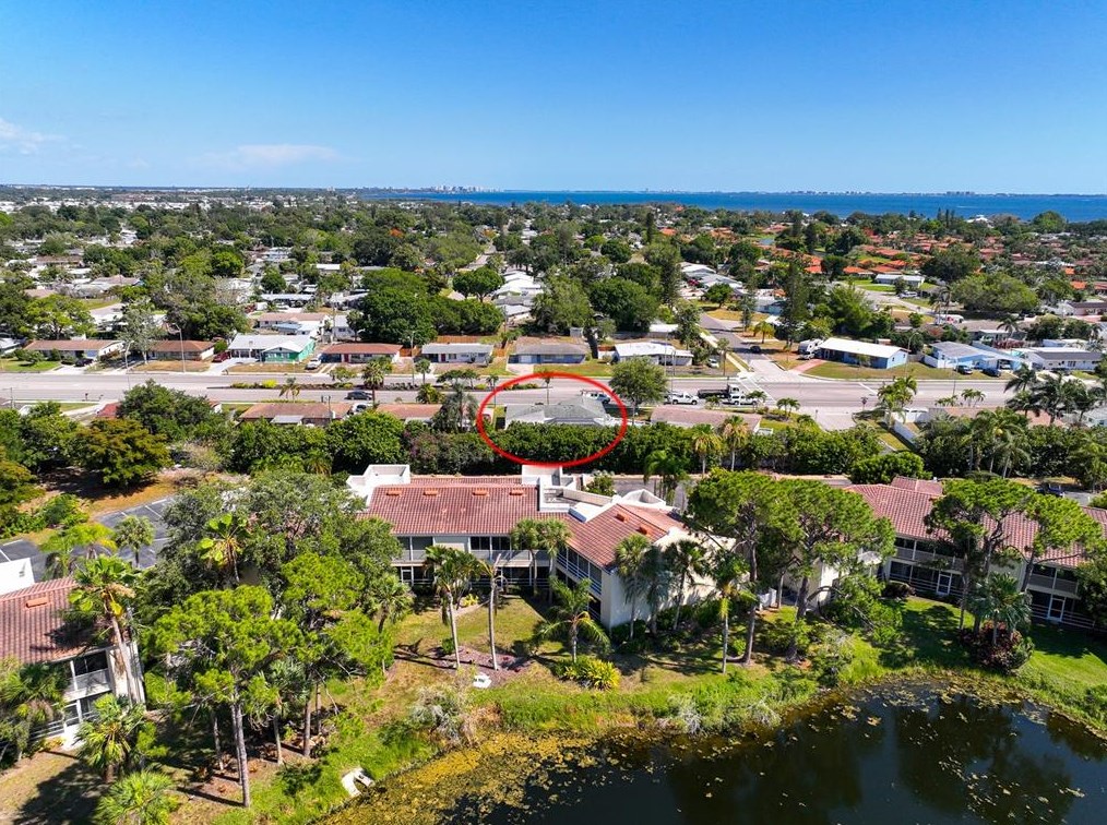 3007 Bayshore Gdn Pkwy, Bradenton FL  34207-4337 exterior