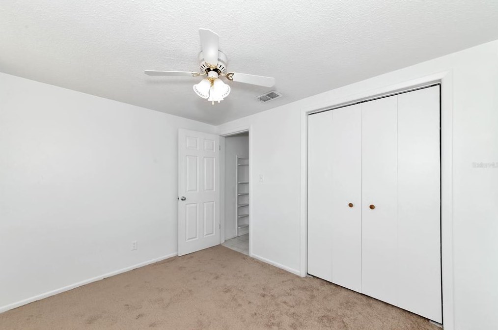 3007 Bayshore Gdn Pkwy, Bradenton FL  34207-4337 exterior