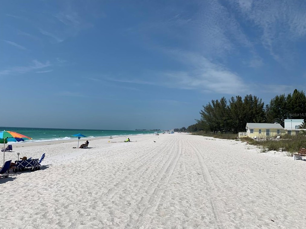 3007 Bayshore Gdn Pkwy, Bradenton FL  34207-4337 exterior