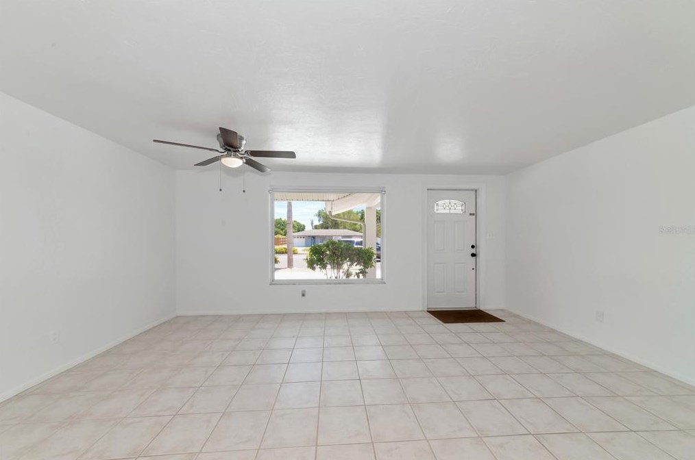 3007 Bayshore Gdn Pkwy, Bradenton FL  34207-4337 exterior