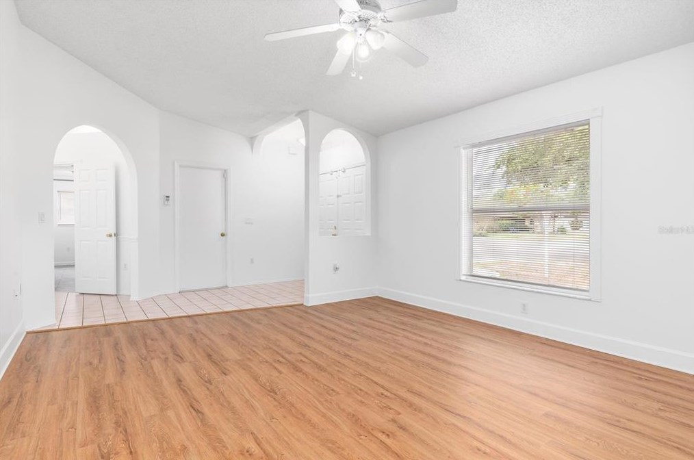 5629 Wilde Oak Way, Sarasota FL  34232-6611 exterior