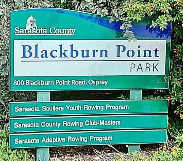 7348 Featherstone Blvd, Sarasota FL 34238-4394 exterior