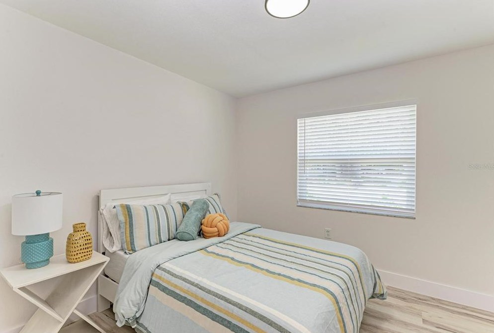 4914 34 Ave, Bradenton FL  34208-6930 exterior