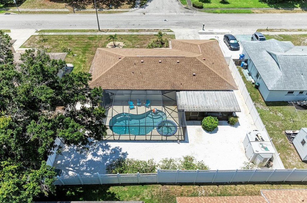 4914 34 Ave, Bradenton FL  34208-6930 exterior