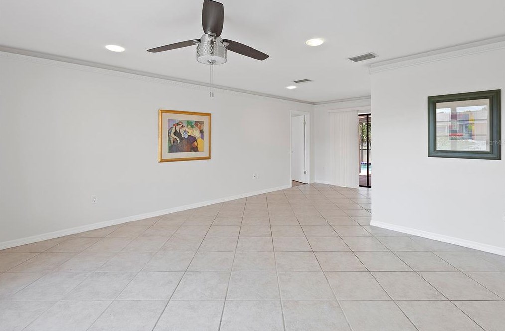 1702 Oak Vw Dr, Sarasota FL  34232-3358 exterior