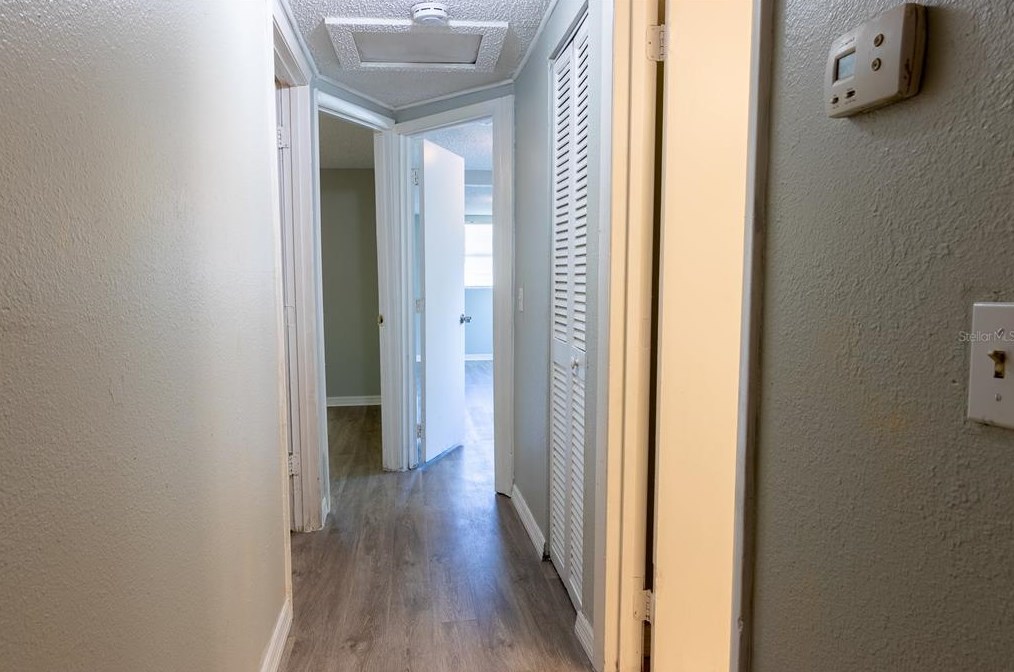 3811 Walnut Ave, Sarasota FL  34234-5540 exterior