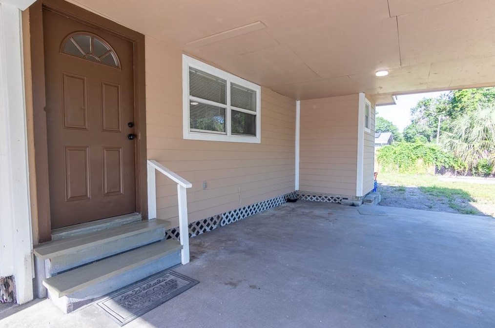 3811 Walnut Ave, Sarasota FL  34234-5540 exterior