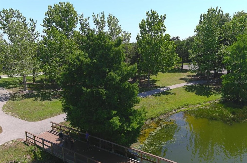 8311 Eagle Is Pl, Bradenton FL  34212-9323 exterior