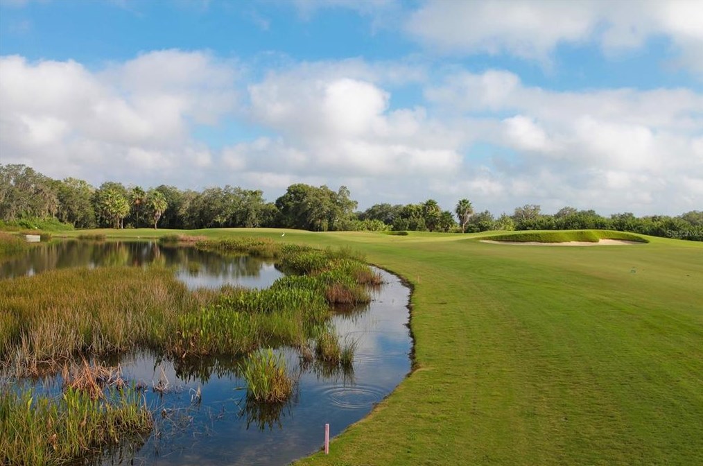 8311 Eagle Is Pl, Bradenton FL  34212-9323 exterior