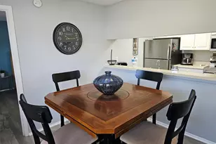 3533 59th Ave W, Bradenton, FL 34210 - Photo 9