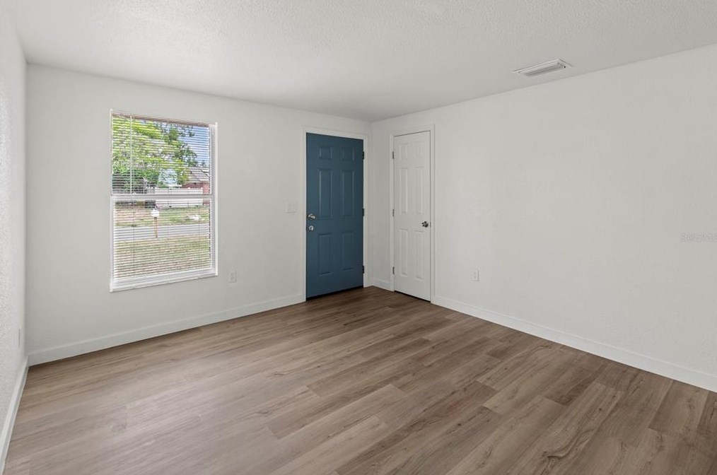 408 59th Avenue Dr, Bradenton FL  34207-4221 exterior