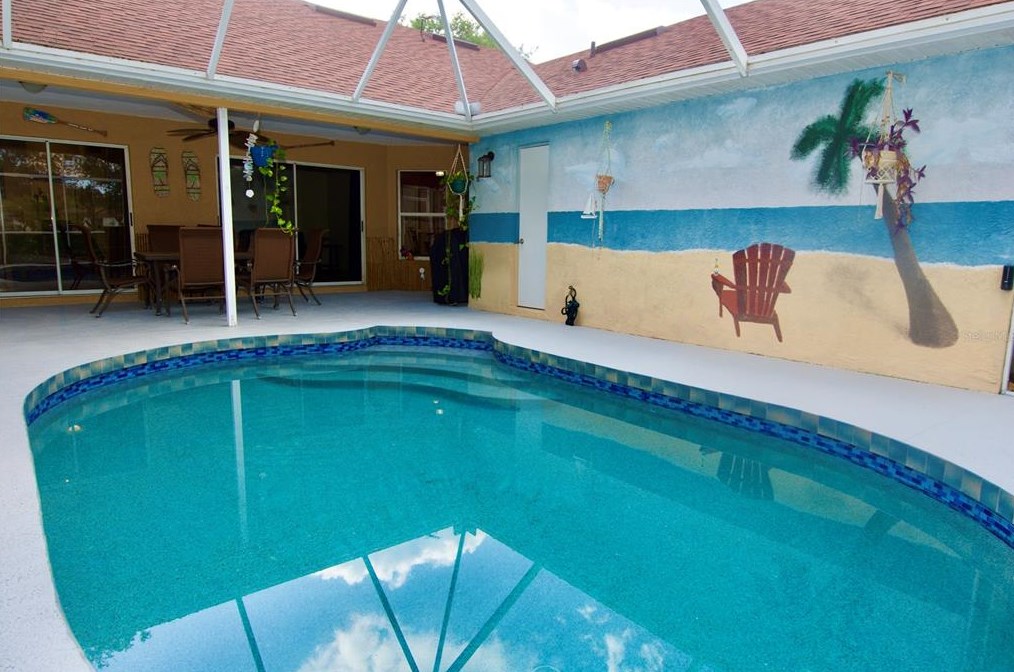 4930 72 St, Bradenton FL  34203-7946 exterior