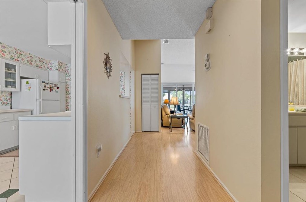 3483 51st Avenue Cir, Bradenton FL  34210-3226 exterior