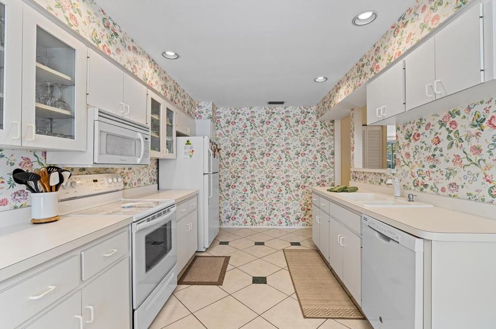 3483 51st Avenue Cir, Bradenton FL  34210-3226 exterior