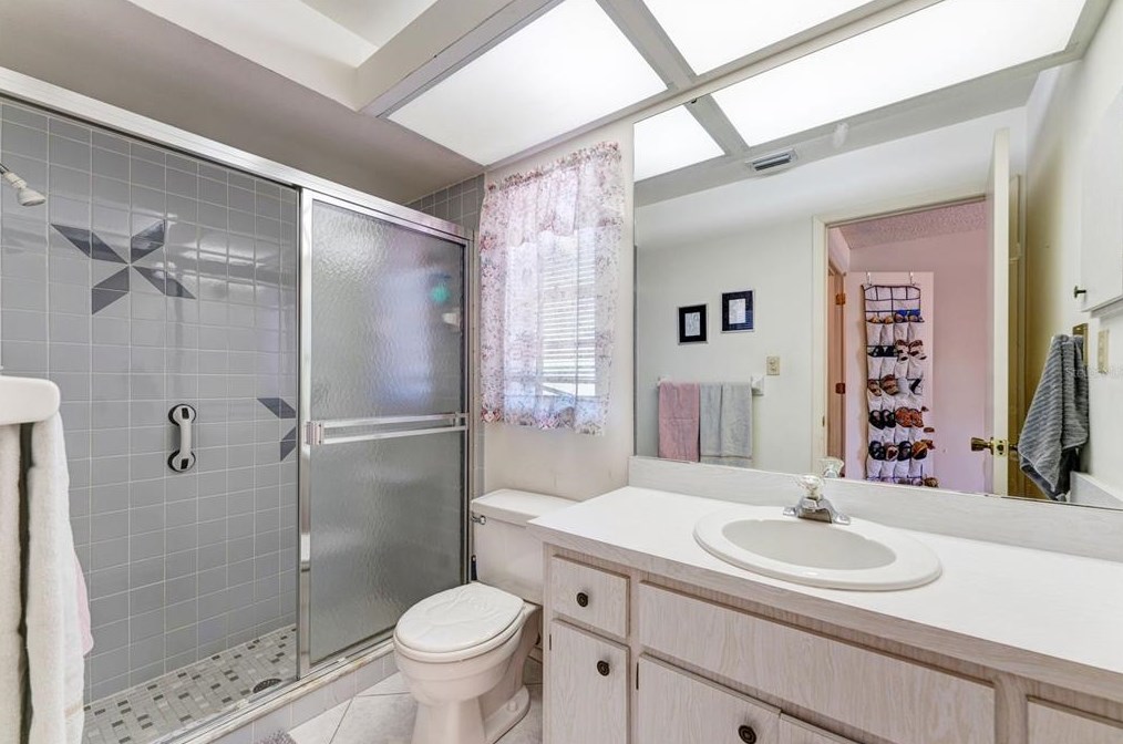 2475 Feiffer Cir, Sarasota FL  34235-6809 exterior