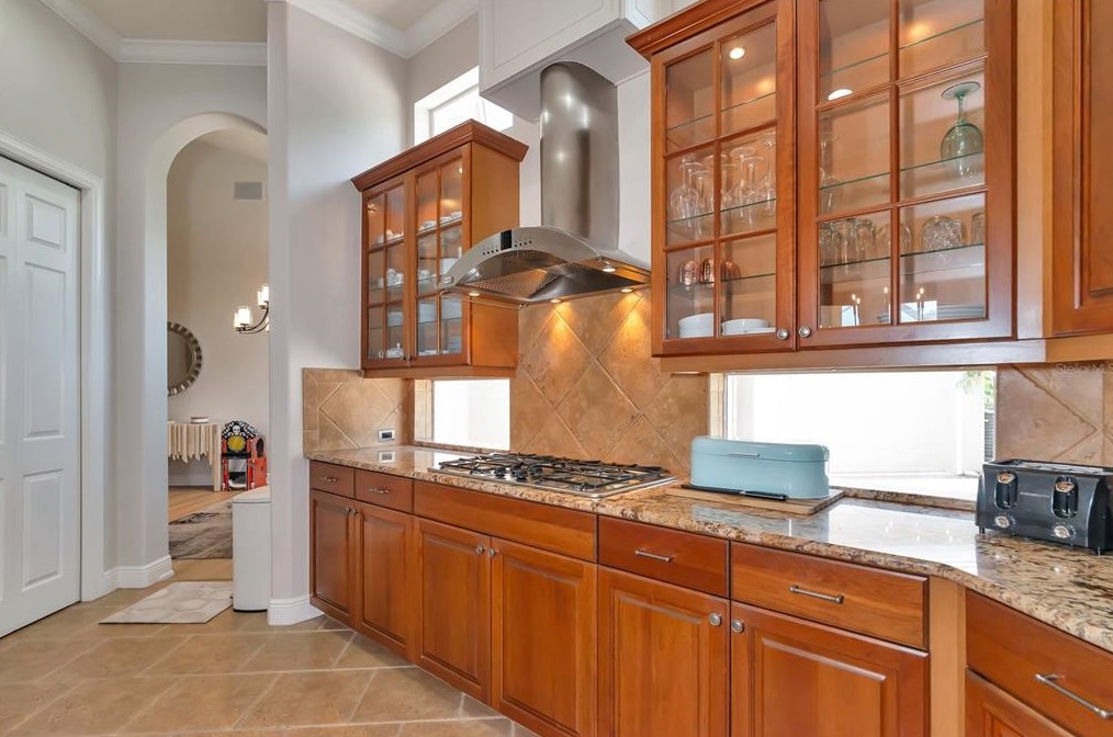 4782 Mainsail Dr, Bradenton FL  34208-9409 exterior