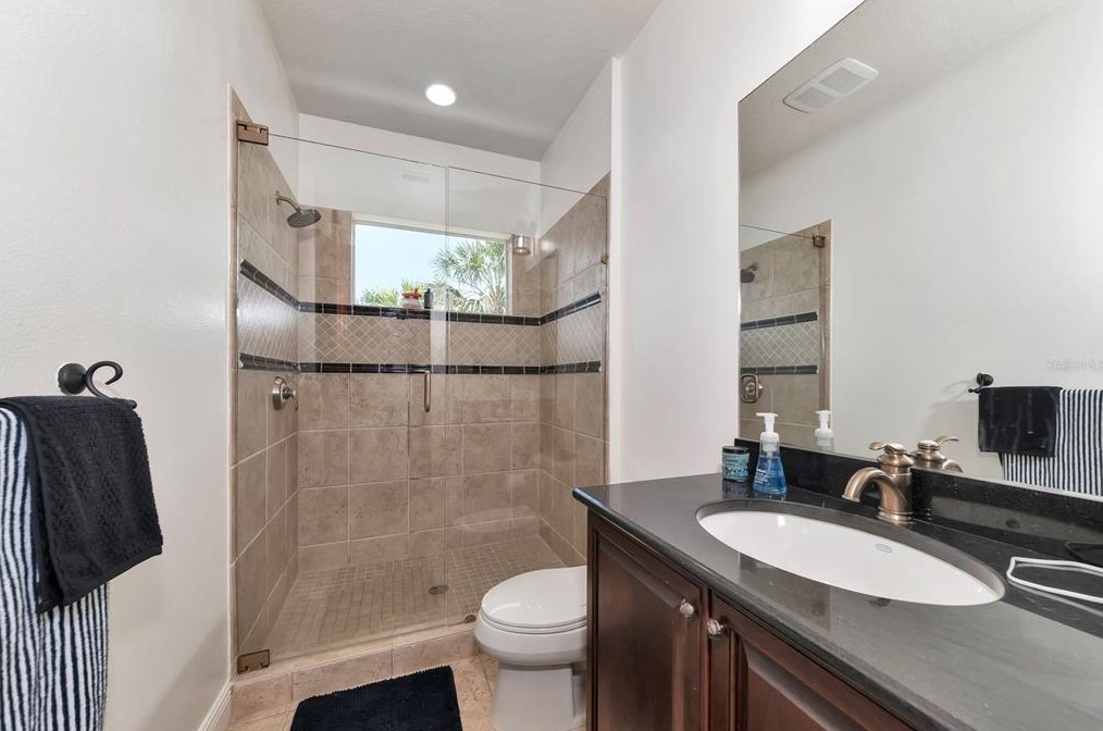 4782 Mainsail Dr, Bradenton FL  34208-9409 exterior