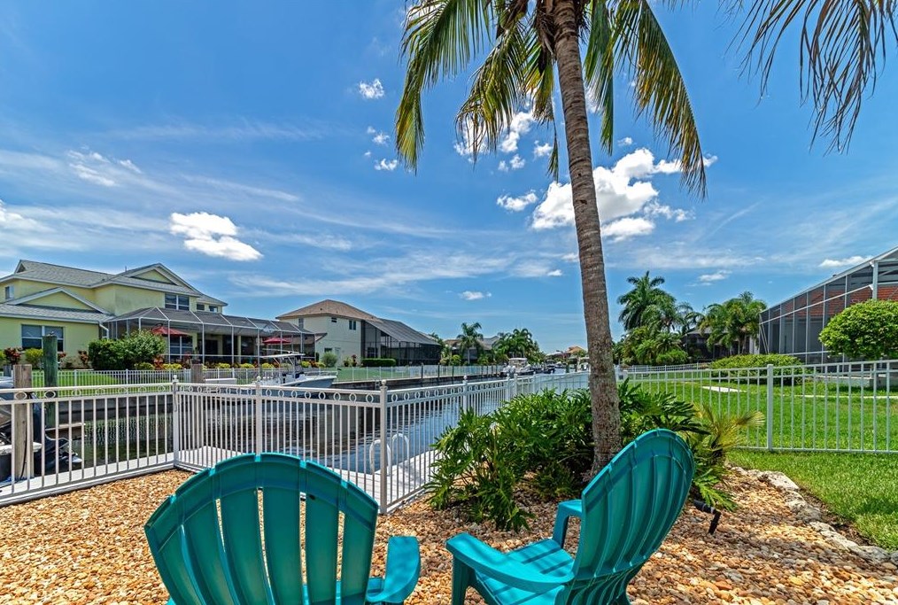 4782 Mainsail Dr, Bradenton FL  34208-9409 exterior