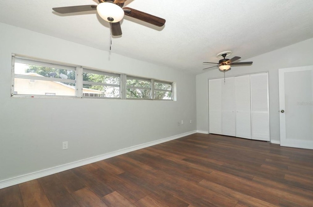 17 Washington Ave, Apopka FL  32703-7533 exterior