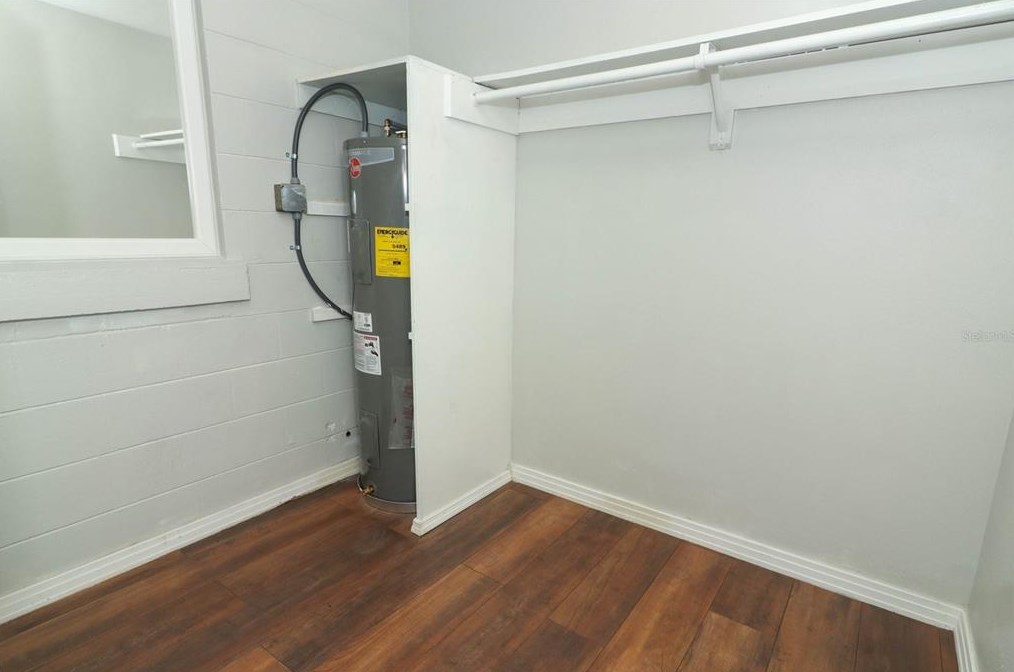 17 Washington Ave, Apopka FL  32703-7533 exterior