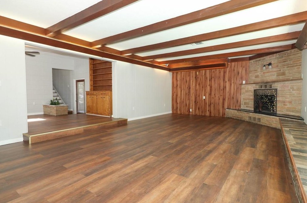 17 Washington Ave, Apopka FL  32703-7533 exterior