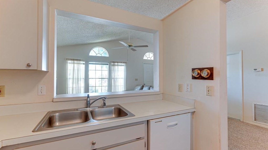 3947 37th Street Ct, Bradenton FL  34205-2303 exterior