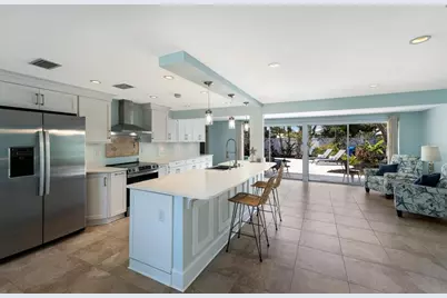 506 69th Street, Holmes Beach, FL 34217 - Photo 11