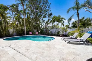 506 69th St, Holmes Beach, FL 34217 - Photo 23