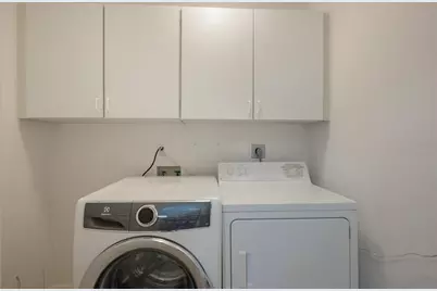 1260 Dolphin Bay Way #203, Sarasota, FL 34242 - Photo 27