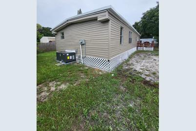 13737 60th Street N, Clearwater, FL 33760 - Photo 1