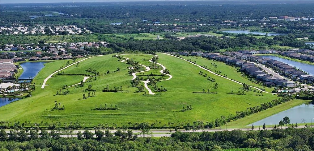 5147 Creekside Trl, Sarasota FL 34243-3879 exterior