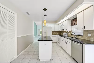 4223 Murfield Drive E, Bradenton, FL 34203 - Photo 19