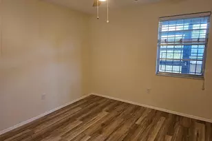 3875 59th Ave W, Bradenton, FL 34210 - Photo 15