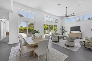 2234 Hibiscus St, Sarasota, FL 34239 - Photo 7