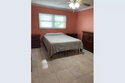 5555 Gulf Boulevard #104, Saint Pete Beach, FL 33706 - Photo 11