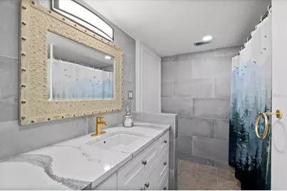 3700 S Osprey Avenue #214, Sarasota, FL 34239 - Photo 25