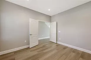 10145 Spruce River Wy, Parrish, FL 34219 - Photo 7