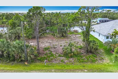 15640 Aldama Circle, Port Charlotte, FL 33981 - Photo 7