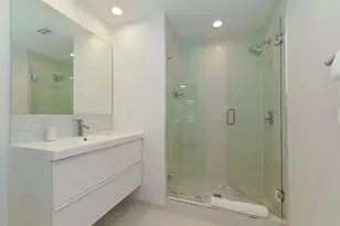 228 Van Buren Dr, Sarasota, FL 34236 - Photo 13
