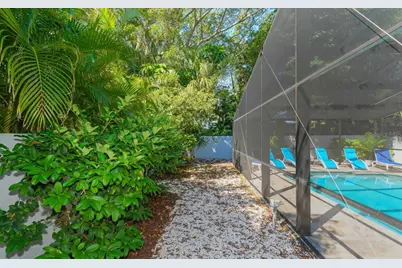 228 Van Buren Drive, Sarasota, FL 34236 - Photo 43
