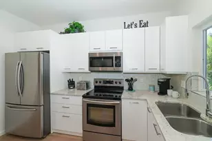 228 Van Buren Dr, Sarasota, FL 34236 - Photo 19