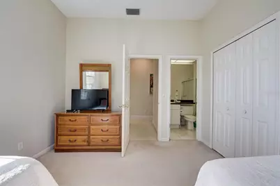 4653 Hadfield Drive, Sarasota, FL 34235 - Photo 45