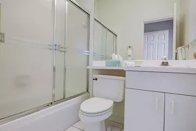 4653 Hadfield Drive, Sarasota, FL 34235 - Photo 11