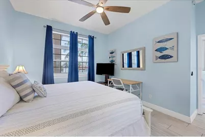 1900 Gulf Drive N #4, Bradenton Beach, FL 34217 - Photo 15