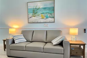 1900 Gulf Dr N, Bradenton Beach, FL 34217 - Photo 9