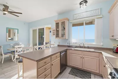 1900 Gulf Drive N #4, Bradenton Beach, FL 34217 - Photo 9