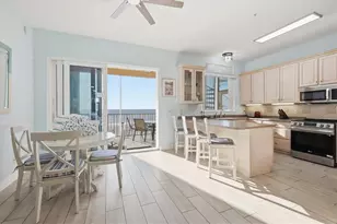 1900 Gulf Dr N, Bradenton Beach, FL 34217 - Photo 15