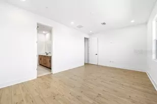 9957 Key Haven Rd, Seminole, FL 33777 - Photo 19